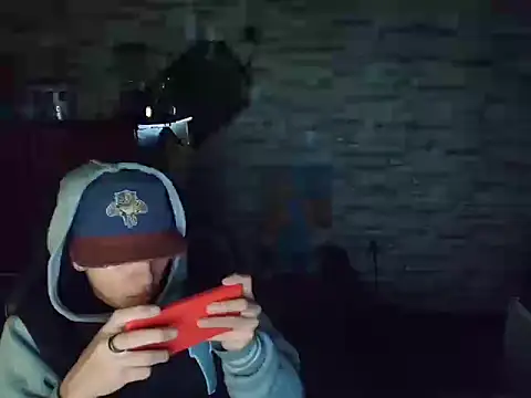 yefersonsijajaj online show from 11-18-25, 04:50