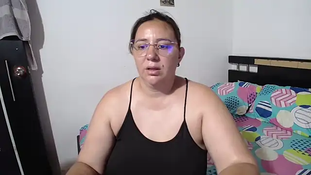 Snapshot of sexxy_ticki chatting on 09-24-25, 09:51 sexxy ticki online show from 09-24-25, 09:51