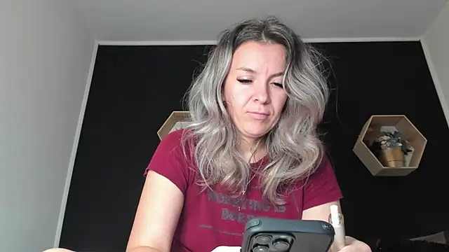 Alesys69 online show from 09-28-25, 10:04