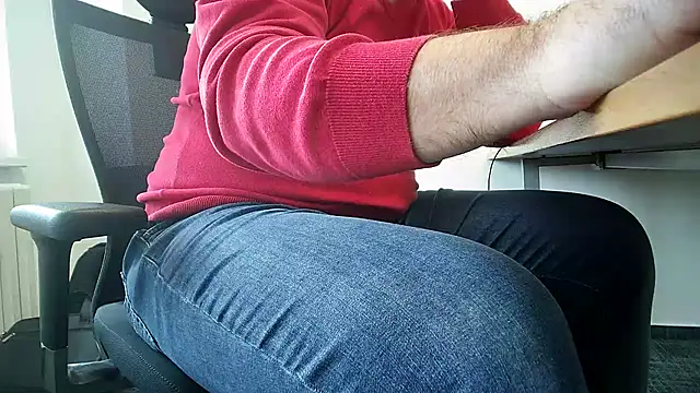 Snapshot of 69bezfleku chatting on 01-24-25, 10:32 69bezfleku online show from 01-24-25, 10:32