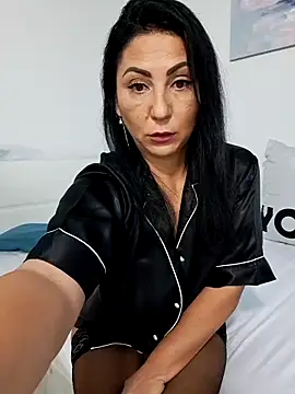 charrlote love online show from 10-06-25, 02:03