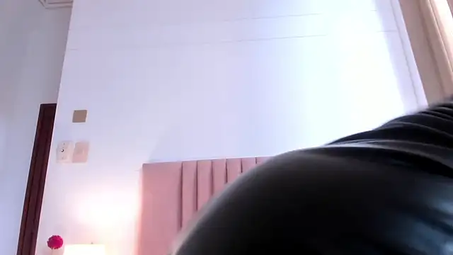 Snapshot of AGATHAA_WHITE chatting on 02-24-25, 11:43 AGATHAA WHITE online show from 02-24-25, 11:43