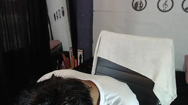 skinny Yizz online show from 06-09-26, 07:03
