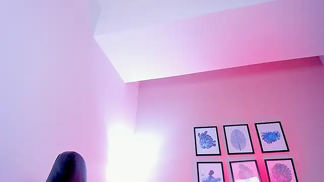 Snapshot of Sabrina_Sabrock_ chatting on 11-23-25, 06:46 Sabrina Sabrock online show from 11-23-25, 06:46