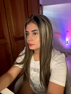 Miss valeriaa online show from 11-22-25, 10:09