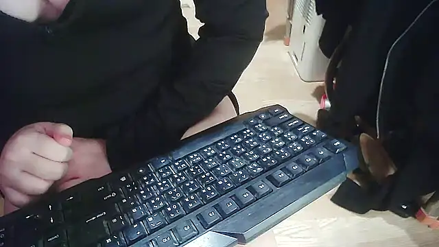 cindy01113520 online show from 01-26-25, 08:23