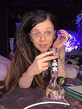 BlaizeyBBy online show from 05-07-26, 06:08
