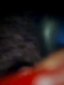 Snapshot of Galcraze chatting on 02-18-25, 12:37 Galcraze online show from 02-18-25, 12:37