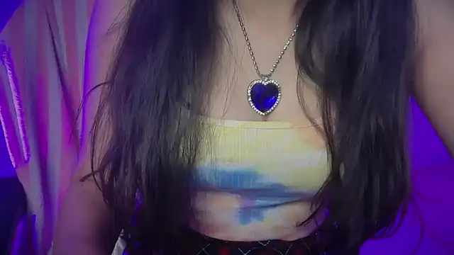 Snapshot of Queen_Angelena chatting on 11-04-25, 06:18 Queen Angelena online show from 11-04-25, 06:18