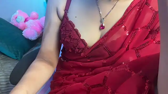 Snapshot of Queen_Angelena chatting on 05-08-26, 05:18 Queen Angelena online show from 05-08-26, 05:18