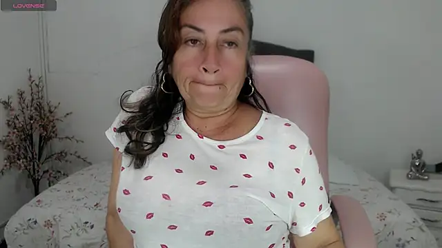 stepmother 105 online show from 11-08-25, 02:39