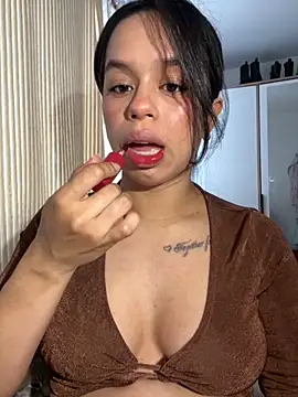 xlovelygirlx online show from 10-12-25, 02:49