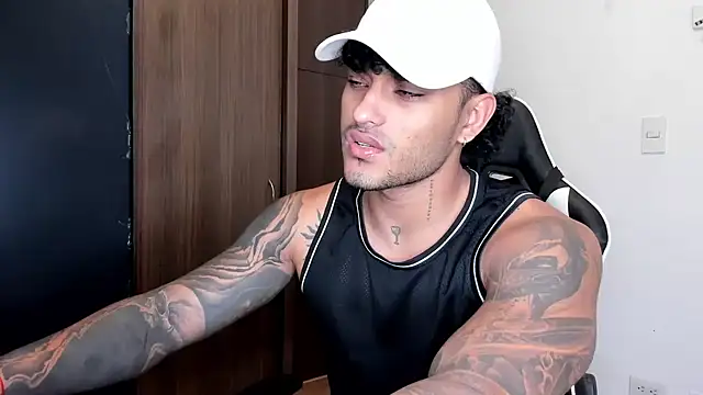 Alessandro Vanni online show from 12-14-24, 12:23