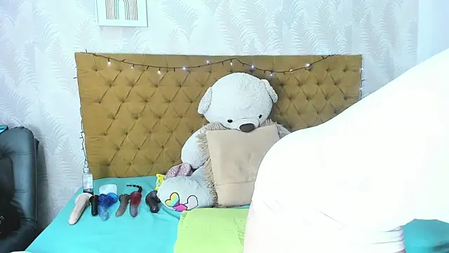 Snapshot of Ariana_Diosa chatting on 01-15-25, 11:00 Ariana Diosa online show from 01-15-25, 11:00