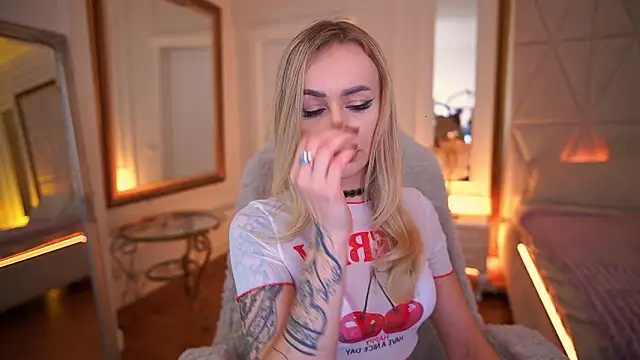 GraceCandy online show from 02-07-26, 04:05