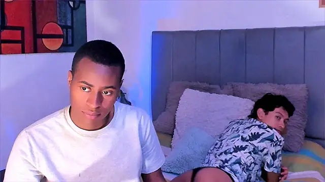 Snapshot of CrissBrownxxx chatting on 10-10-25, 02:21 CrissBrownxxx online show from 10-10-25, 02:21