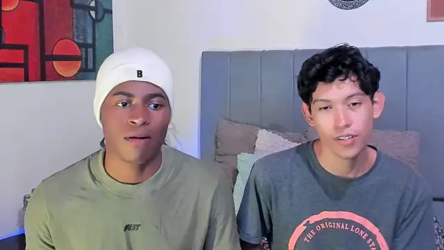 Snapshot of CrissBrownxxx chatting on 10-14-25, 01:17 CrissBrownxxx online show from 10-14-25, 01:17