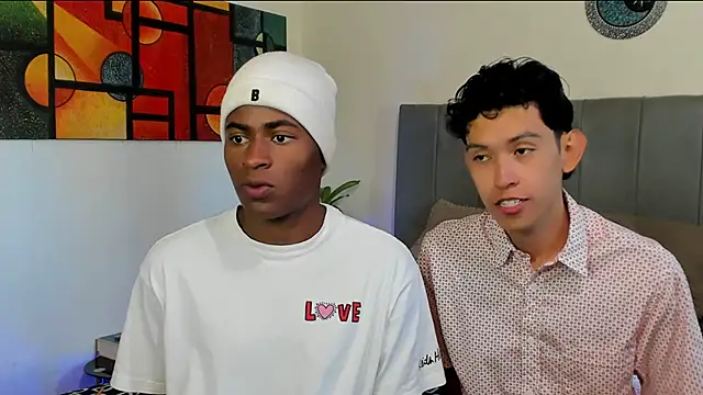 Snapshot of CrissBrownxxx chatting on 11-10-25, 06:51 CrissBrownxxx online show from 11-10-25, 06:51