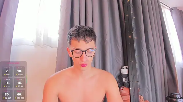 Thiago jones online show from 10-10-25, 07:35