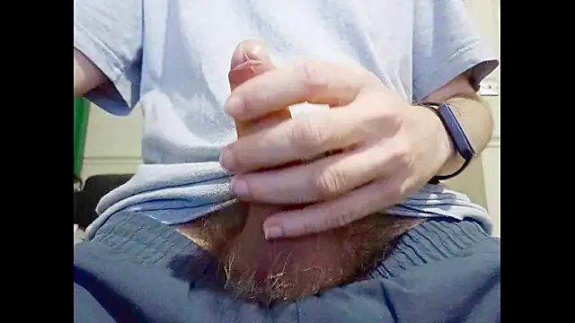 hairyuncut00 online show from 10-01-25, 12:22