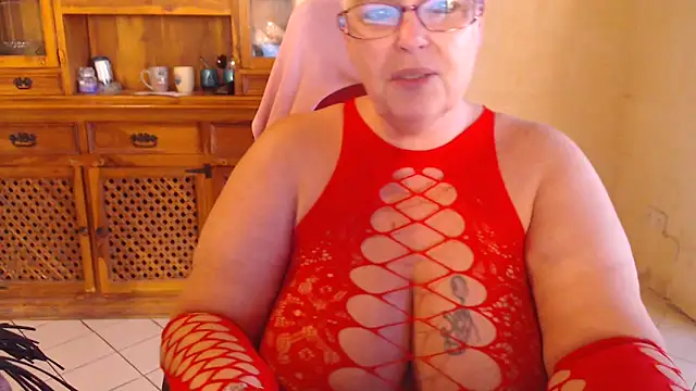 MISS LINDAH online show from 11-09-25, 06:33