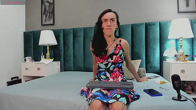 Karol fenixx online show from 01-26-25, 10:02