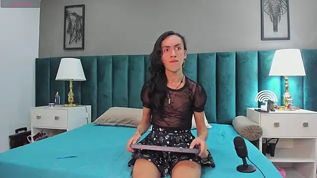 Karol fenixx online show from 02-04-25, 09:38