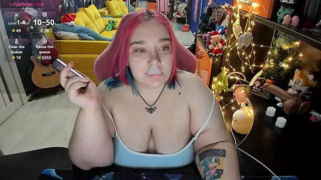 Softie Sofy online show from 12-31-24, 03:31
