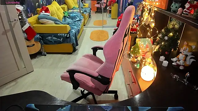 Softie Sofy online show from 01-05-25, 02:17