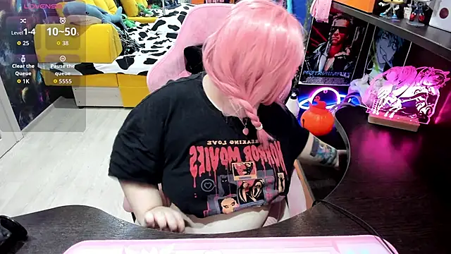 Softie Sofy online show from 11-03-25, 03:19