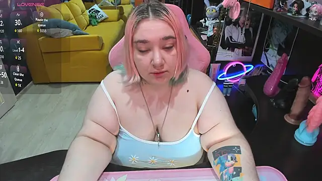 Softie Sofy online show from 06-02-26, 04:14
