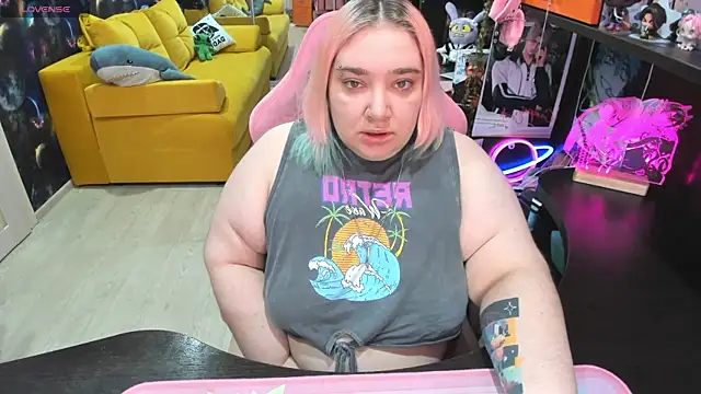 Softie Sofy online show from 06-05-26, 02:29
