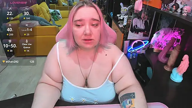 Softie Sofy online show from 06-16-26, 02:58