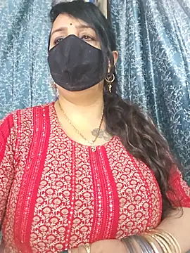 cute-tanvi online show from 07-02-26, 03:45