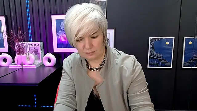 CarmenSoft online show from 05-04-26, 08:43
