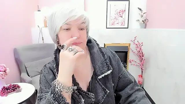 CarmenSoft online show from 05-10-26, 09:36