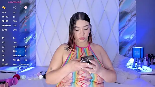Snapshot of DanniaMonroee chatting on 03-26-26, 11:27 DanniaMonroee online show from 03-26-26, 11:27
