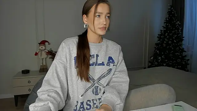 Snapshot of xx_leila chatting on 01-17-26, 10:20 xx leila online show from 01-17-26, 10:20