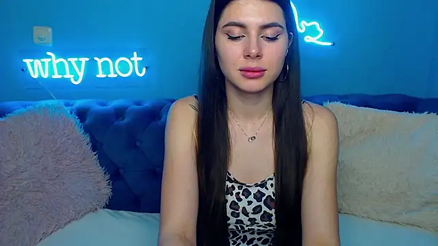 ViollinaLove online show from 01-18-25, 11:54