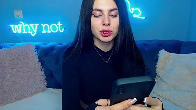 ViollinaLove online show from 01-25-25, 02:03