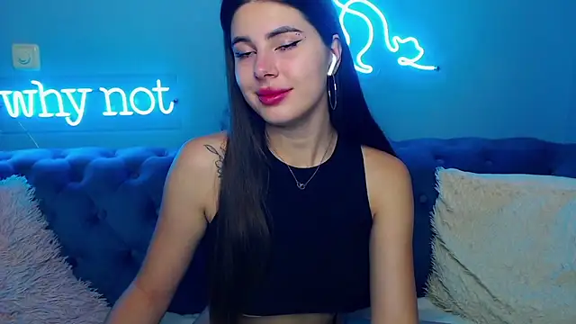 ViollinaLove online show from 09-28-25, 04:40