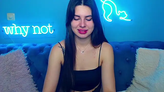 ViollinaLove online show from 11-07-25, 05:51