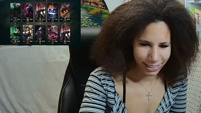 Snapshot of AaliyahHarris chatting on 01-28-25, 05:14 AaliyahHarris online show from 01-28-25, 05:14