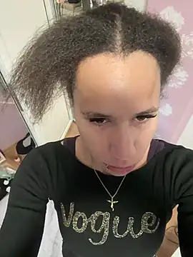 Snapshot of AaliyahHarris chatting on 03-01-25, 06:11 AaliyahHarris online show from 03-01-25, 06:11