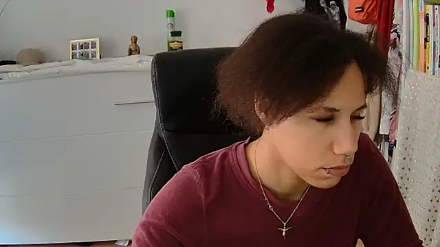 Snapshot of AaliyahHarris chatting on 03-19-25, 01:07 AaliyahHarris online show from 03-19-25, 01:07