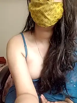 Snapshot of Lavanya_Shah chatting on 02-20-25, 06:02 Lavanya Shah online show from 02-20-25, 06:02