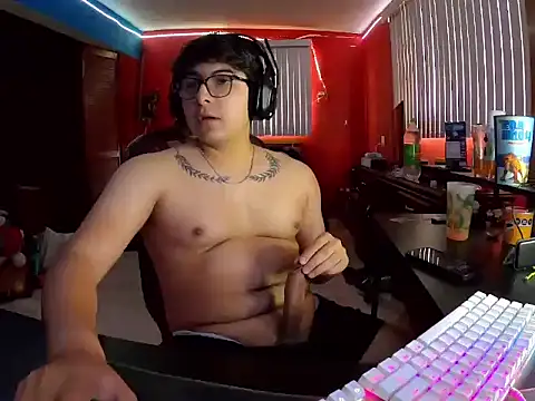 Nathanroberts111 online show from 12-20-24, 05:18