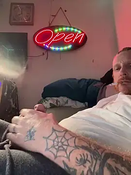 Snapshot of CLoSpunkmeyer69 chatting on 02-18-25, 01:00 CLoSpunkmeyer69 online show from 02-18-25, 01:00