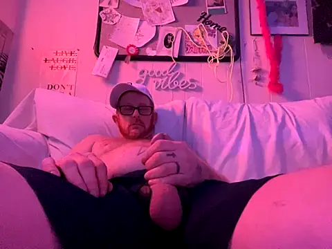 Snapshot of CLoSpunkmeyer69 chatting on 09-25-25, 07:17 CLoSpunkmeyer69 online show from 09-25-25, 07:17