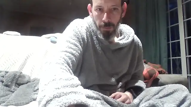 207RCCam online show from 01-18-26, 06:50